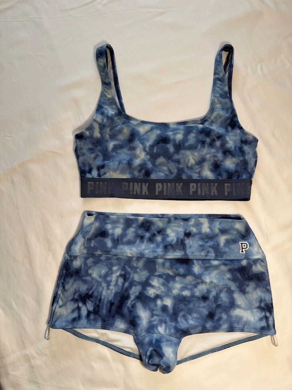 Victora's Secret PINK Ultimate Sports Bra & Yoga Short Set SZ XS blue tie-dye